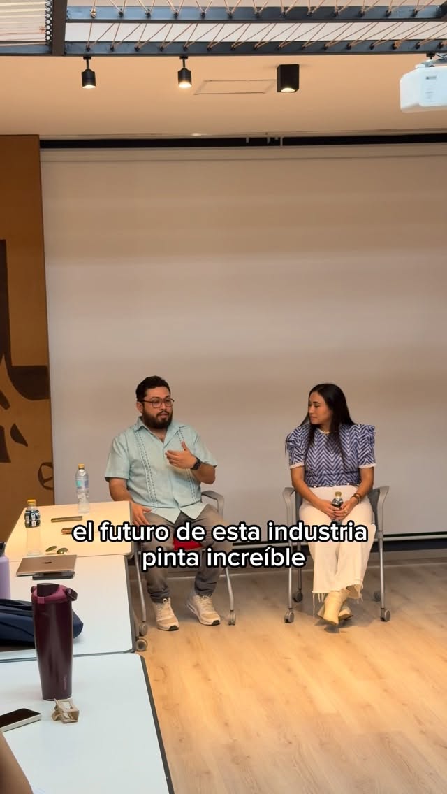 Jairo Lizama en presentación de métricas en BNI