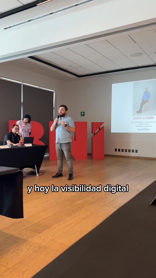 Jairo Lizama en networking BNI Mérida